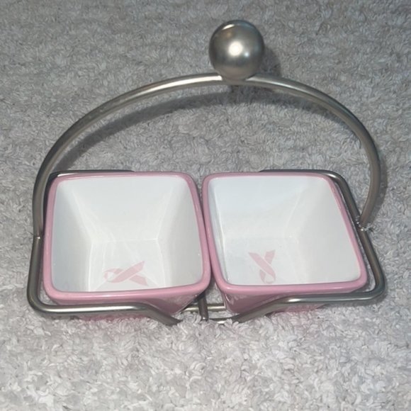 Set of 2 Pampered Chef Help Whip Cancer Square Pink Bowls PLUS Small Bowl Caddy - Picture 2 of 6